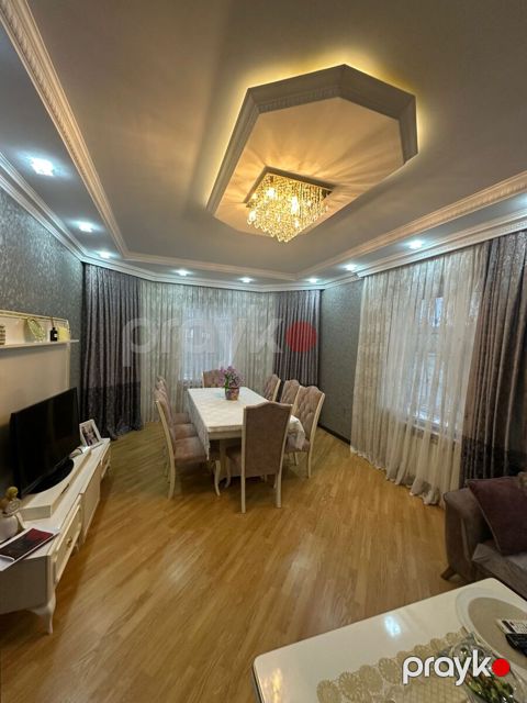 Satılır 6 otaqlı həyət evi/bağ evi 230 m²