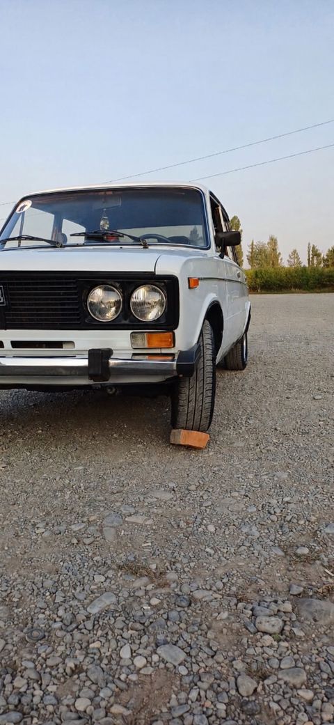 VAZ (Lada) 2106: 0.3 l 1988 il 65300 km Sedan — Yevlax