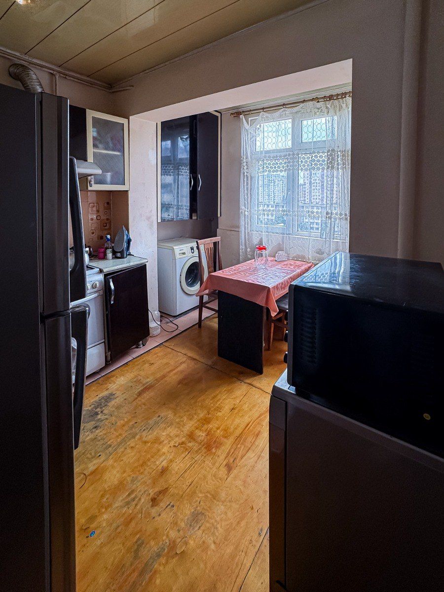 Satılır 4 otaqlı köhnə tikili 100 m² — Mənzil, Bakı (12)