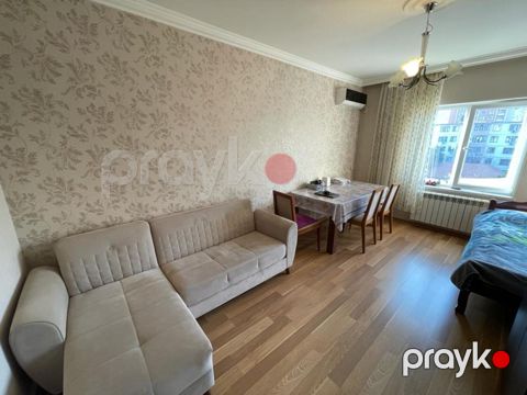 Satılır 2 otaqlı köhnə tikili 58 m²