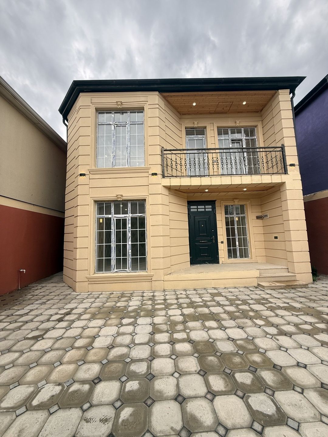 Satılır 4 otaqlı həyət evi/bağ evi 150 m² — Ev, villa, Bakı (2)