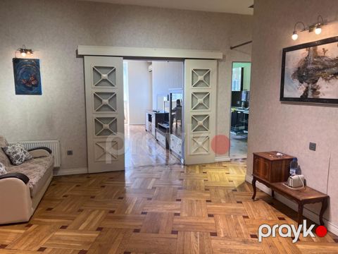 İcarəyə verilir 2 otaqlı yeni tikili 125 m²
