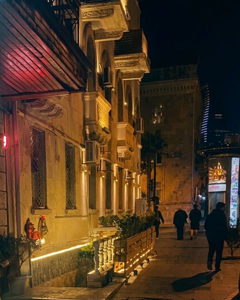 Satılır obyekt 85 m² — Bakı