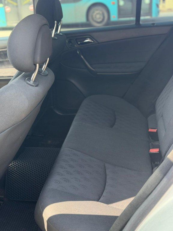 Mercedes C 180, 2.0 L, 2002 il, 315 000 km — Avtomobillər, Bakı (6)