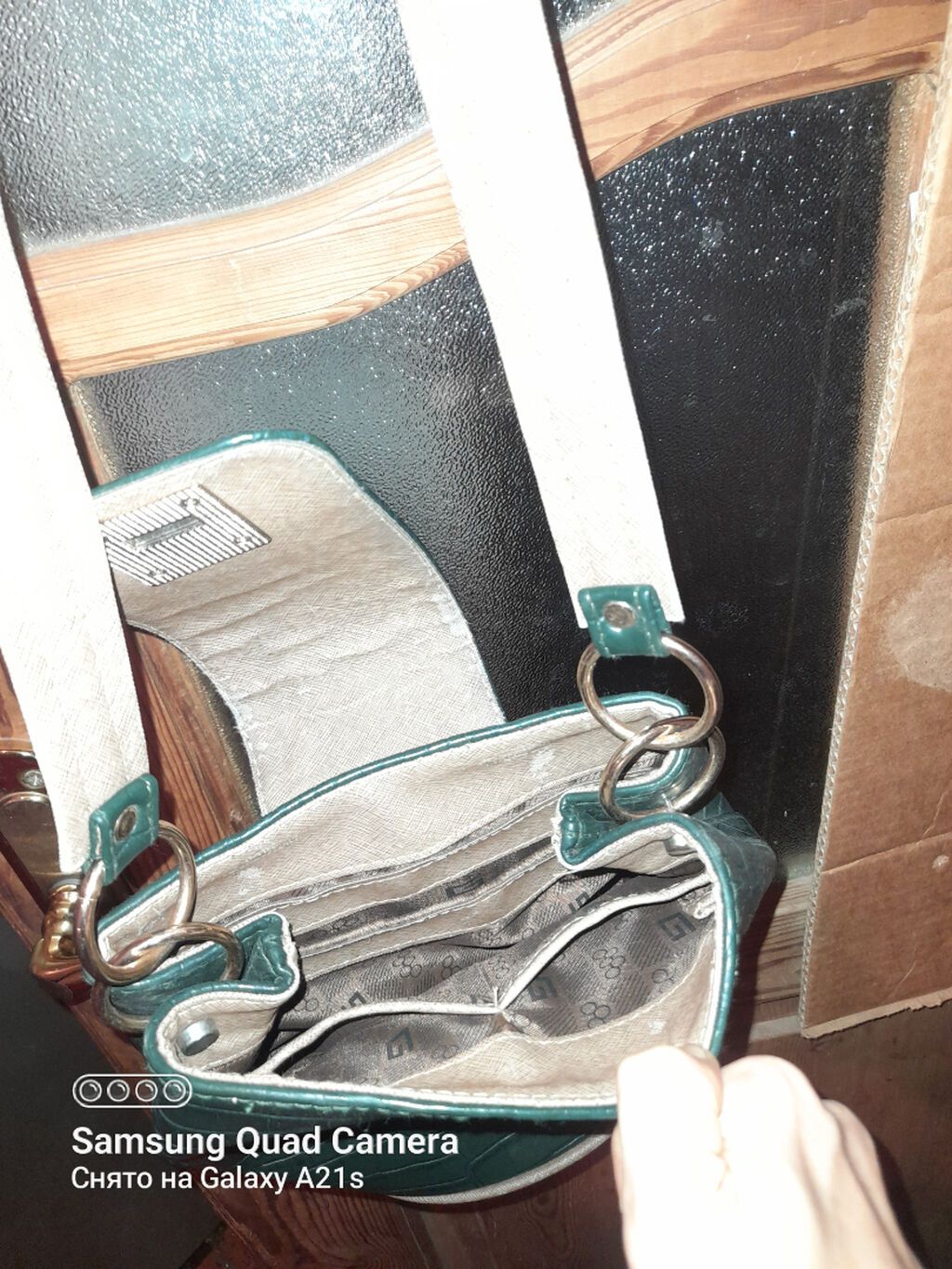 Remeninde biraz didik var .basqa problemi yox vatsap — Çantalar, Bakı (3)