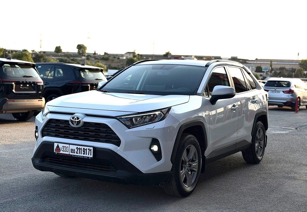 Toyota RAV4, 2.5 L, 2022 il, 91 000 km — Avtomobillər, Bakı (2)