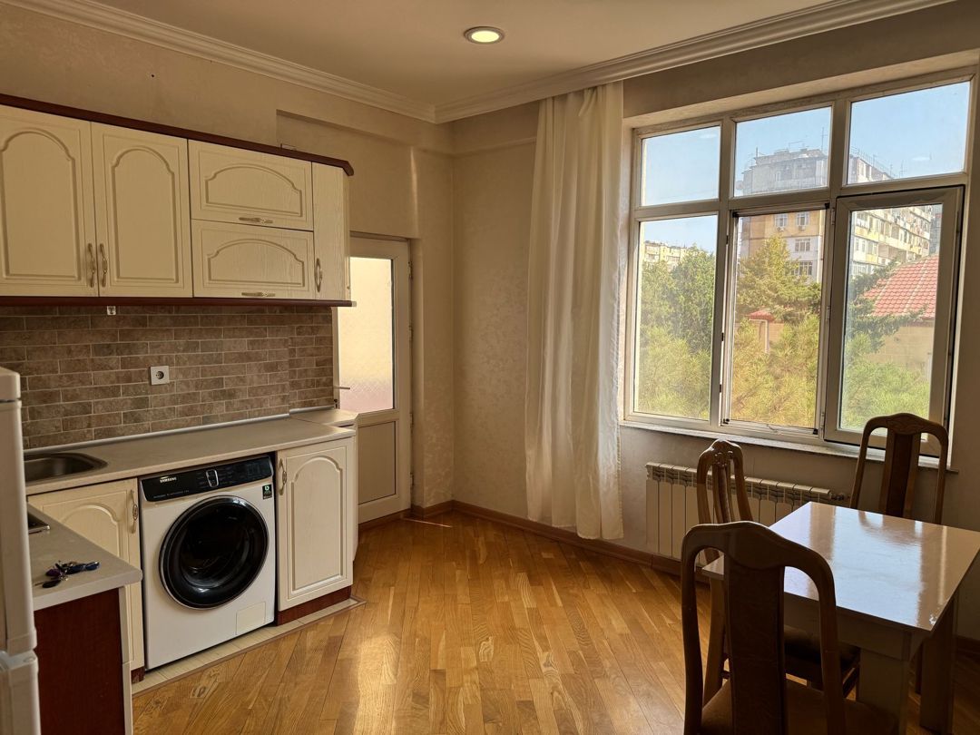 Satılır 3 otaqlı yeni tikili 90 m² — Mənzil, Bakı