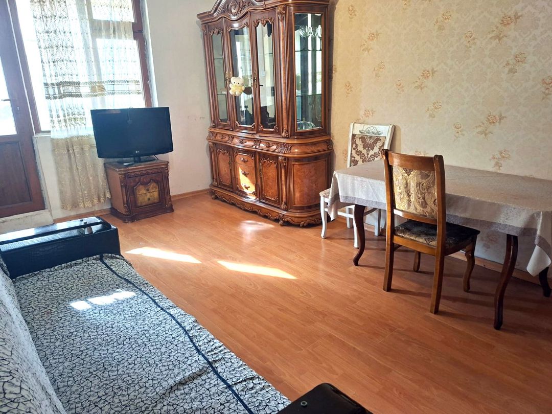 İcarəyə verilir 2 otaqlı köhnə tikili 55 m² — Mənzil, Bakı (2)