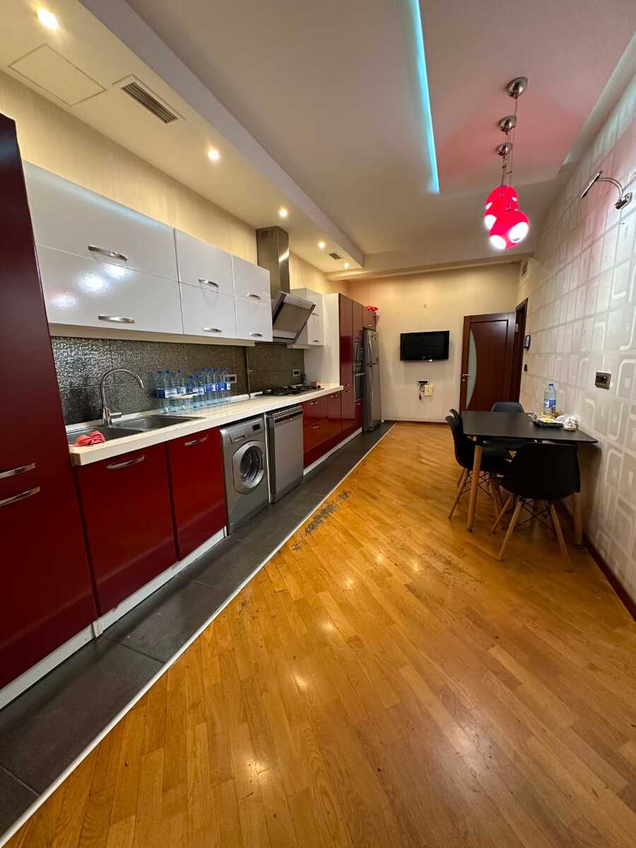 Satılır 3 otaqlı yeni tikili 130 m² — Mənzil, Bakı (12)