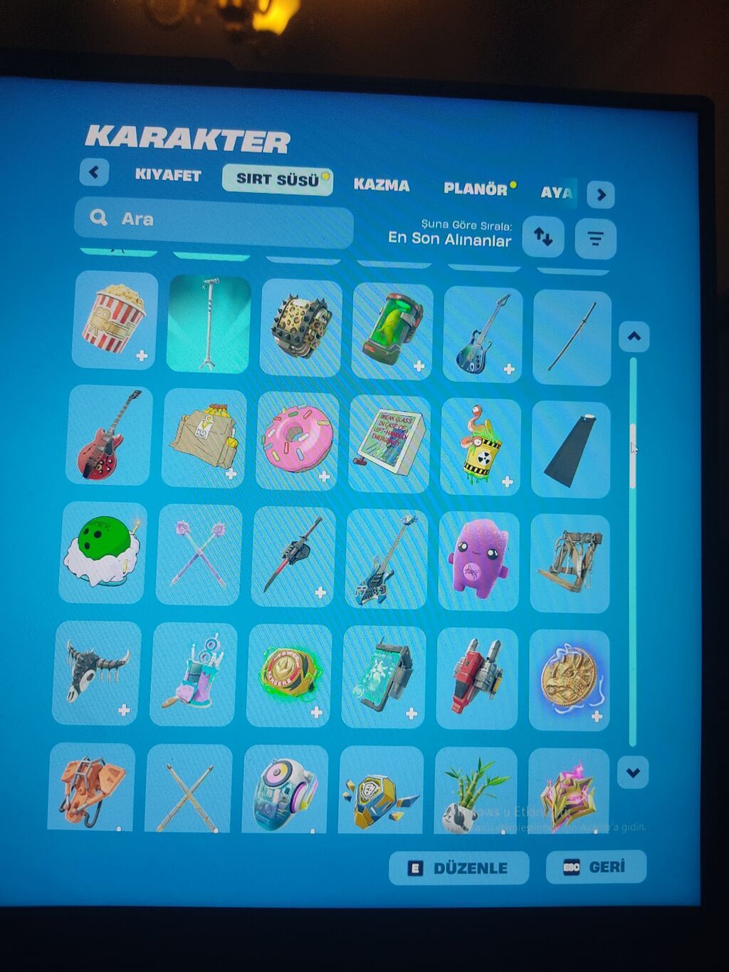 Fortnite hesabı – geniş emote və glider kolleksiyası real alıcıya — İdman, hobi, istirahət, Bakı (7)