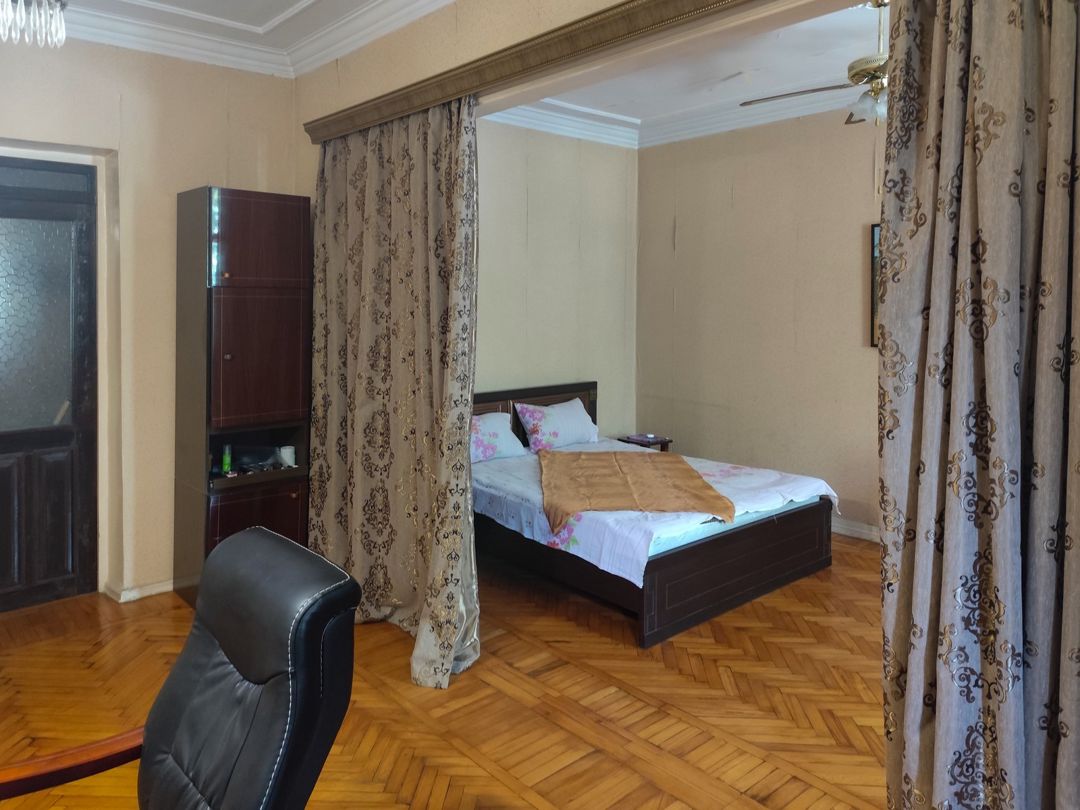 Satılır 5 otaqlı köhnə tikili 108 m² — Mənzil, Bakı (3)