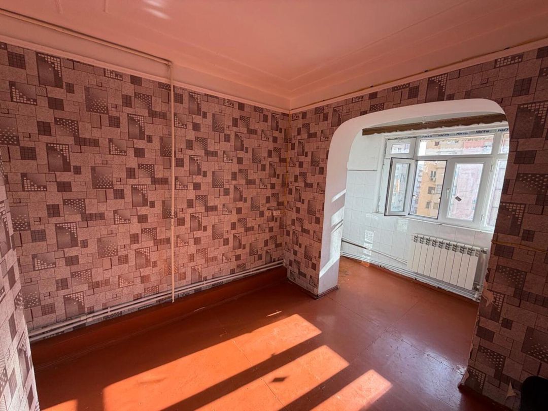 Satılır 1 otaqlı köhnə tikili 40 m² — Mənzil, Bakı (2)