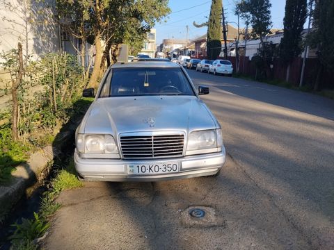 Mercedes 200 E, 2.0 L, 1994 il, 300 214 km — Lənkəran