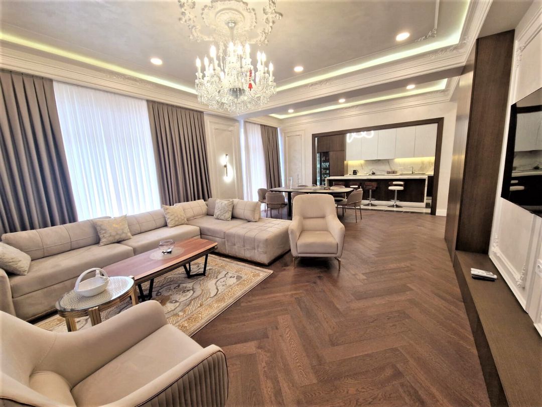İcarəyə verilir 4 otaqlı yeni tikili 210 m² — Mənzil, Bakı (6)