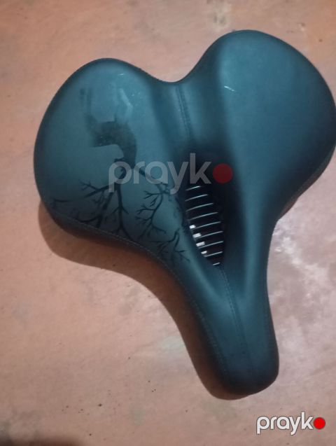 Geniş və rahat velosiped oturacağı - Material: yumşaq süngər dolğu — Digah