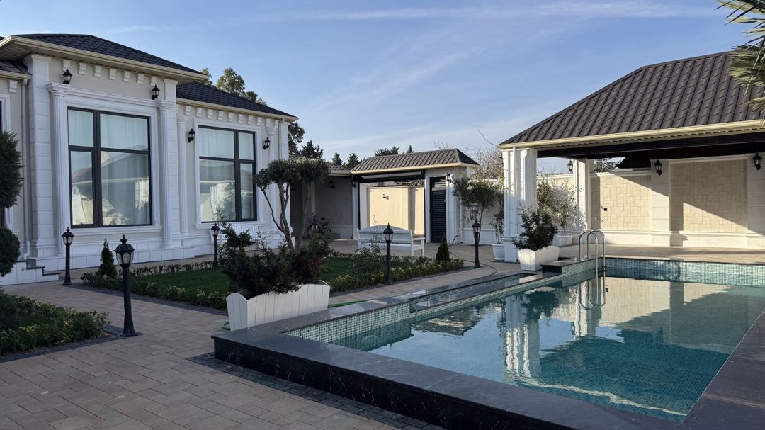 Satılır 5 otaqlı həyət evi/bağ evi 230 m² — Ev, villa, Bakı (10)