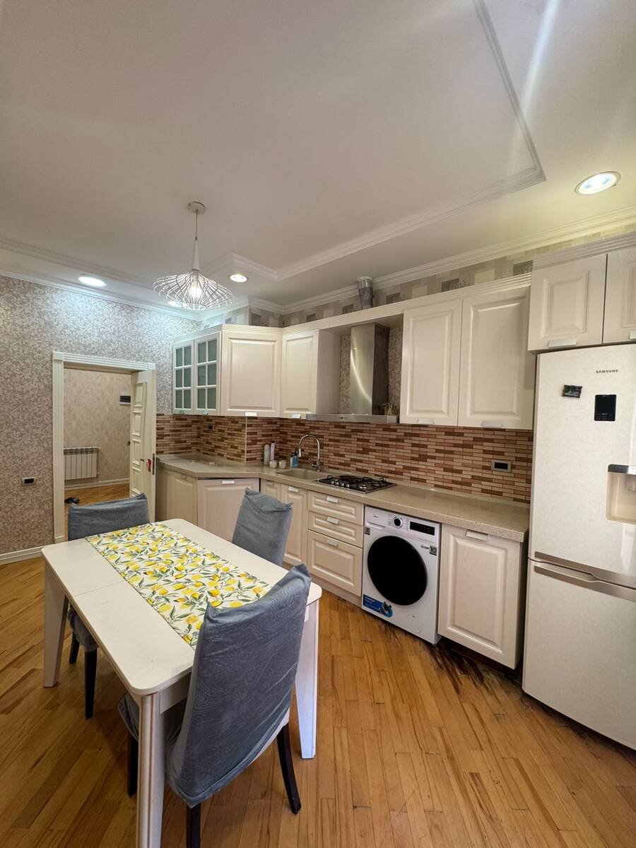 İcarəyə verilir 4 otaqlı yeni tikili 150 m² — Mənzil, Bakı (7)