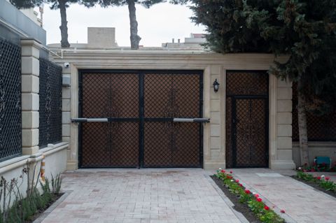 İcarəyə verilir 10 otaqlı həyət evi/bağ evi 522 m² — Bakı