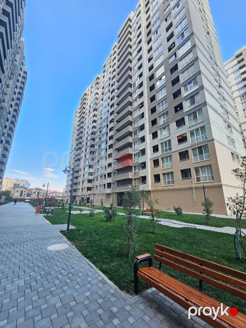Satılır 2 otaqlı yeni tikili 58 m²