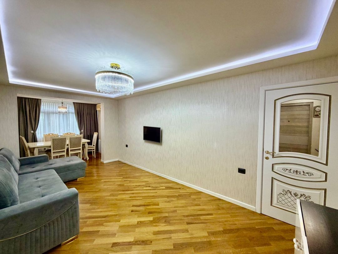 Satılır 3 otaqlı köhnə tikili 80 m² — Mənzil, Bakı (2)