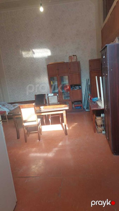 İcarəyə verilir 3 otaqlı həyət evi/bağ evi 56 m²