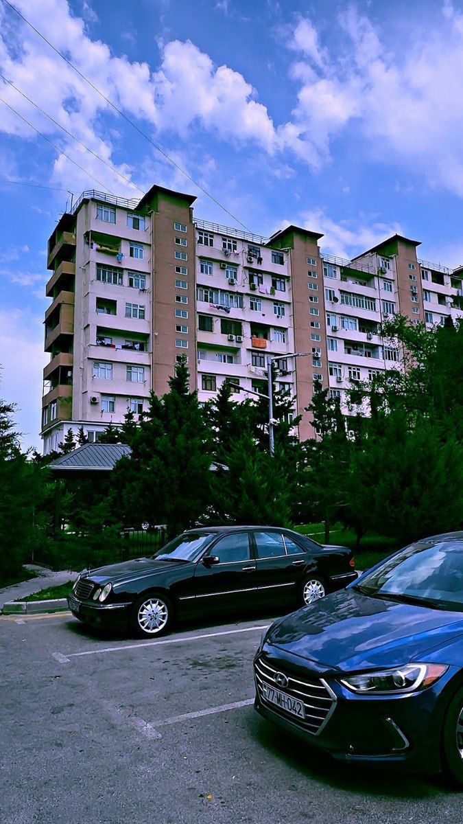 Satılır 4 otaqlı köhnə tikili 100 m² — Mənzil, Bakı (2)