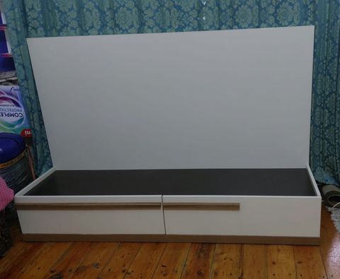 Televizor altlığı — Bakı