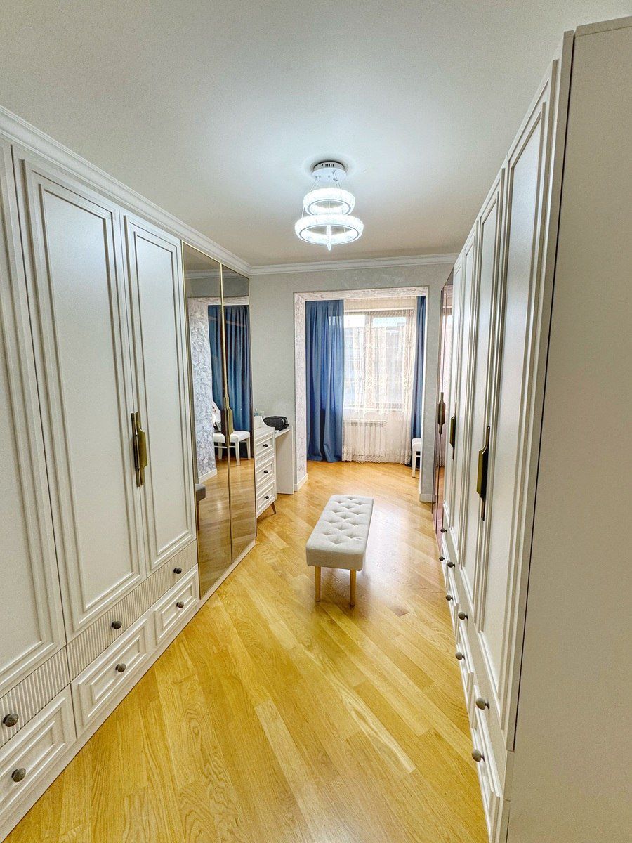 Satılır 4 otaqlı köhnə tikili 168 m² — Mənzil, Bakı (7)