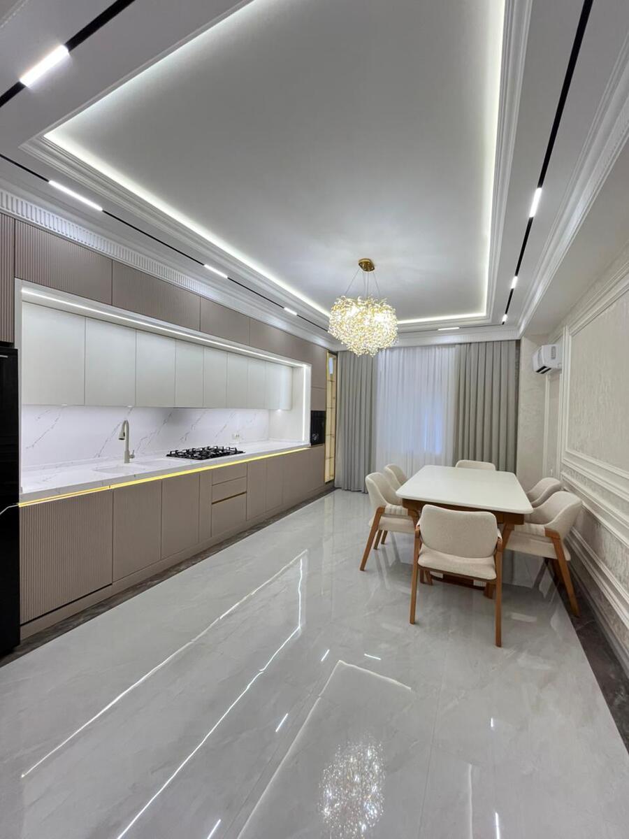 Satılır 4 otaqlı yeni tikili 233 m² — Mənzil, Bakı (7)