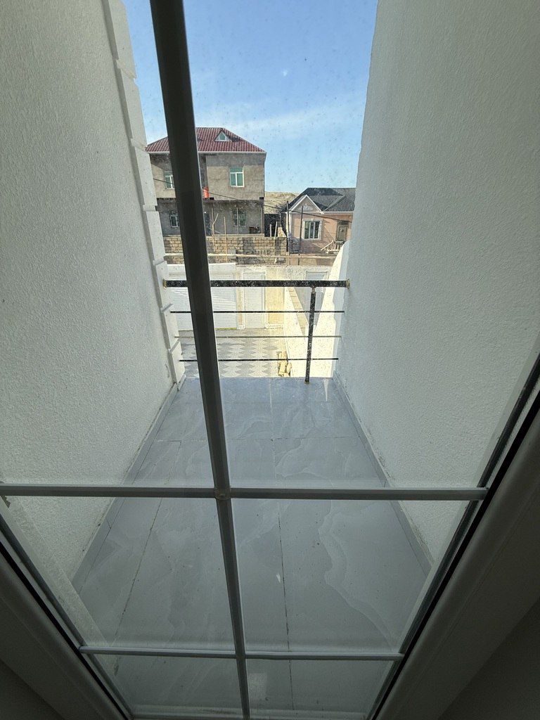 Satılır 4 otaqlı həyət evi/bağ evi 180 m² — Ev, villa, Bakı (4)