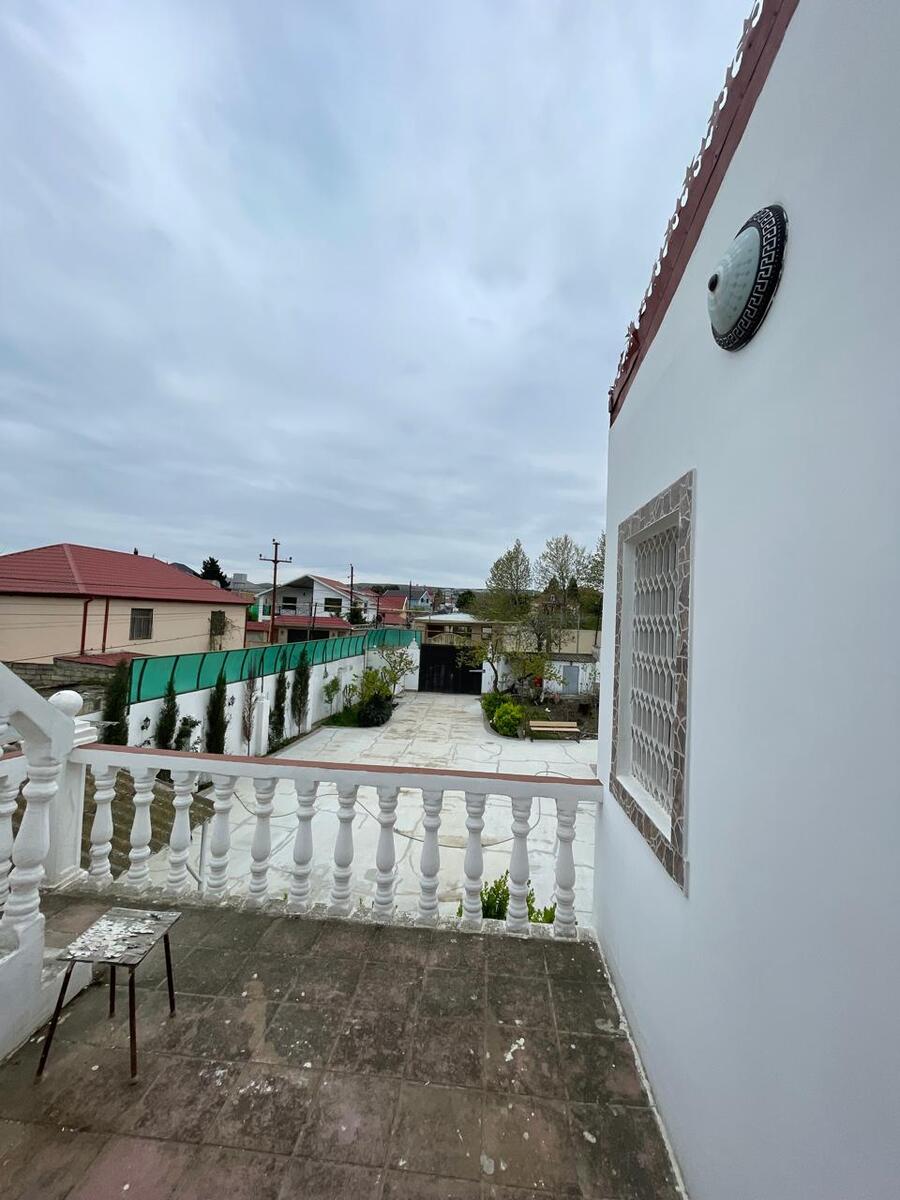 Satılır 4 otaqlı həyət evi/bağ evi 240 m² — Ev, villa, Bakı (3)