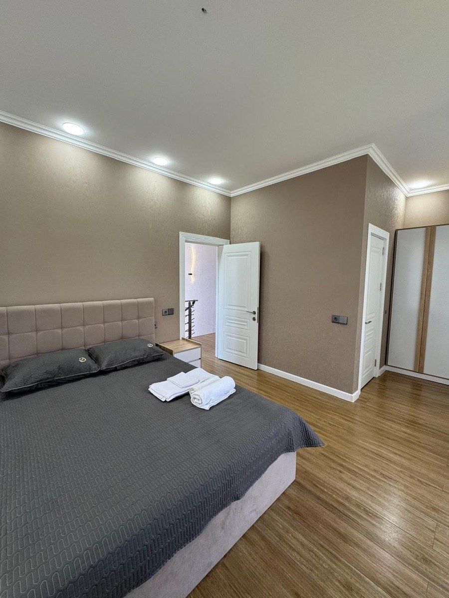 İcarəyə verilir 5 otaqlı həyət evi/bağ evi 270 m² — Ev, villa, Qəbələ (9)