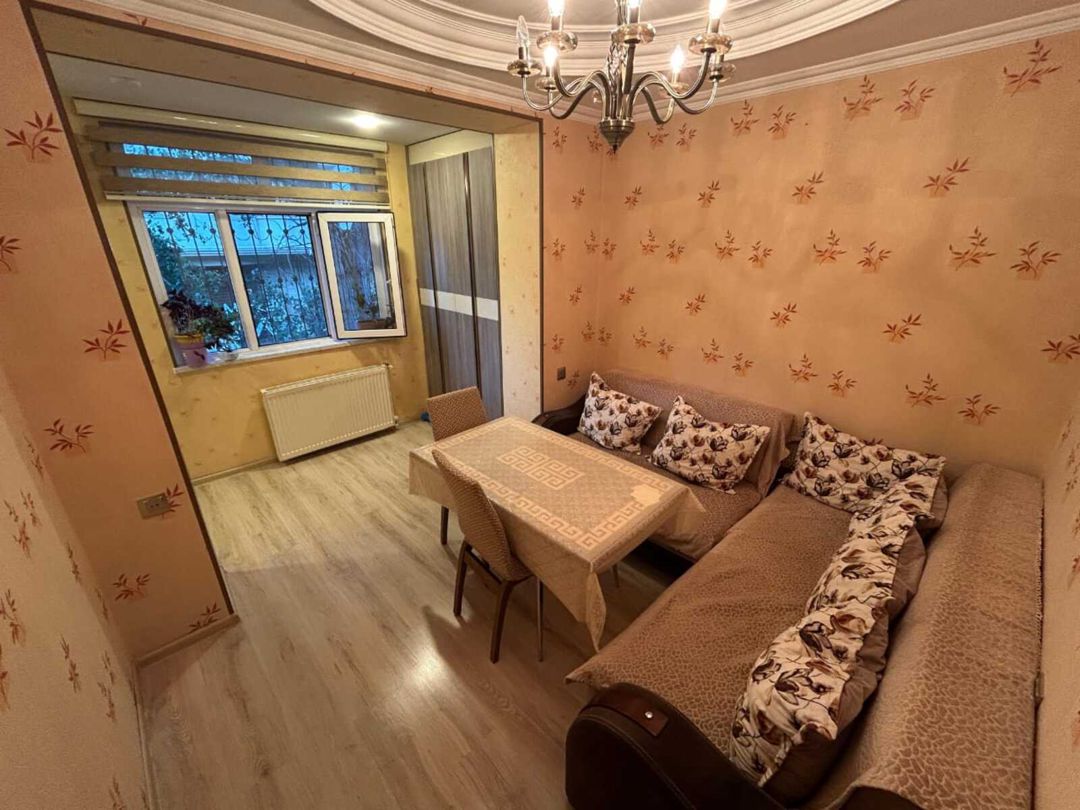 Satılır 4 otaqlı köhnə tikili 110 m² — Mənzil, Bakı (10)