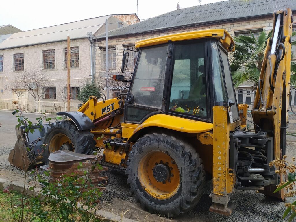 MST ekskavator-yükləyici (backhoe loader) - Marka/model: MST M5 — Ekskavatorlar, Gəncə (3)