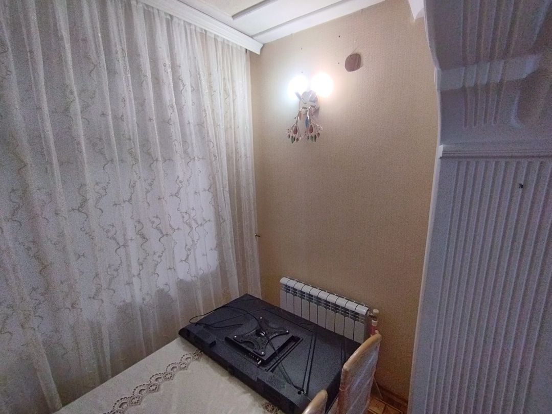 İcarəyə verilir 3 otaqlı köhnə tikili 80 m² — Mənzil, Bakı (8)