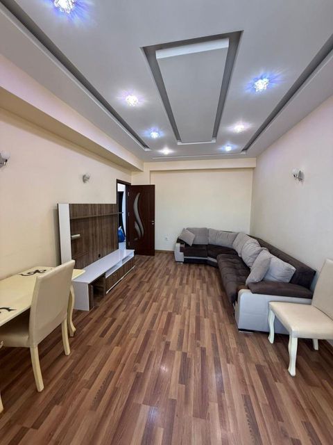 İcarəyə verilir 2 otaqlı yeni tikili 70 m² — Bakı