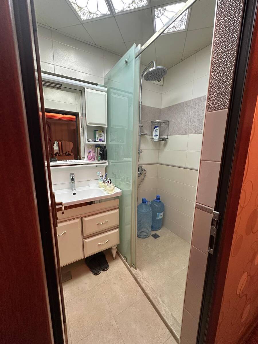 Satılır 3 otaqlı köhnə tikili 62 m² — Mənzil, Bakı (5)