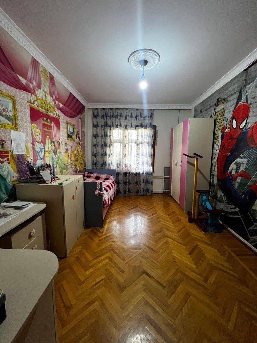 Satılır 4 otaqlı köhnə tikili 130 m² — Mənzil, Bakı (6)
