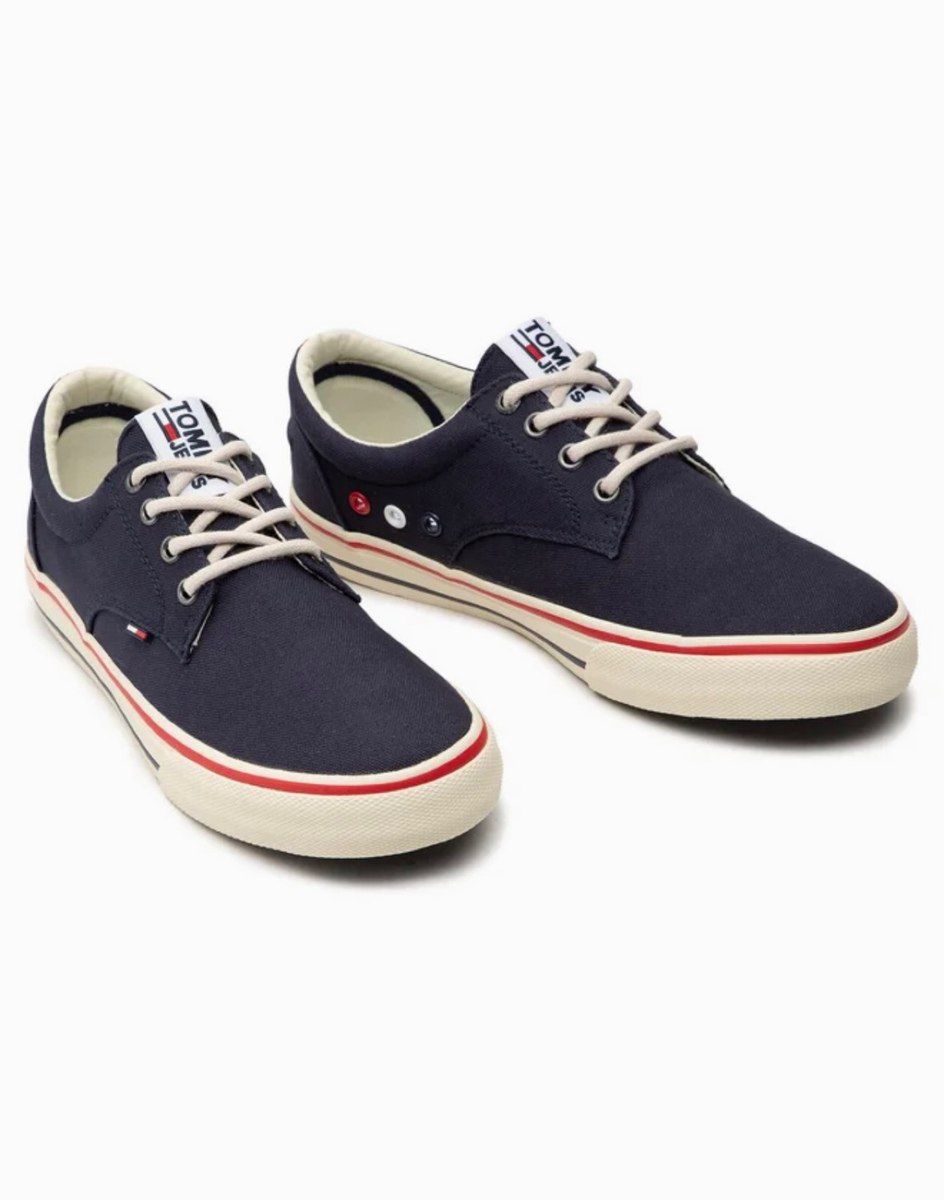 Ked Tommy Hilfiger — Şəxsi əşyalar, Bakı (2)