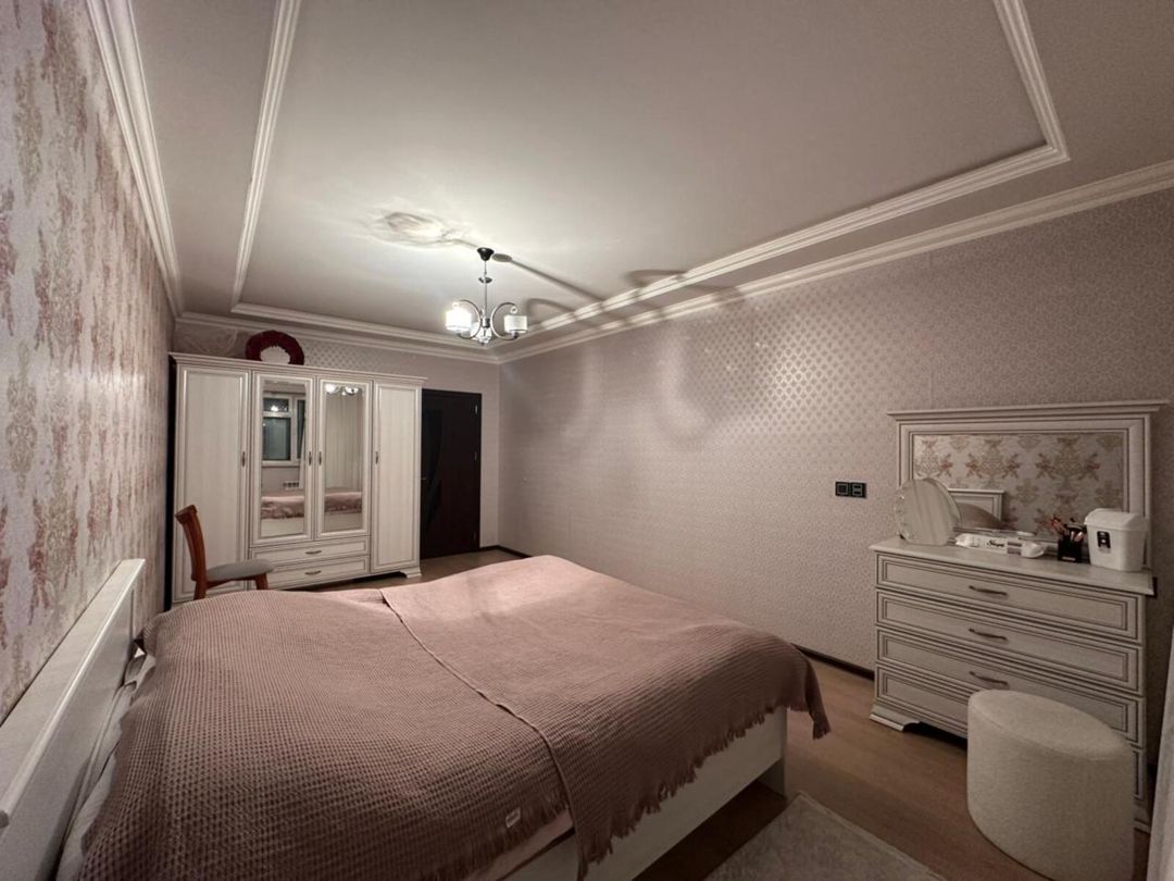 Satılır 2 otaqlı köhnə tikili 78 m² — Mənzil, Bakı (4)