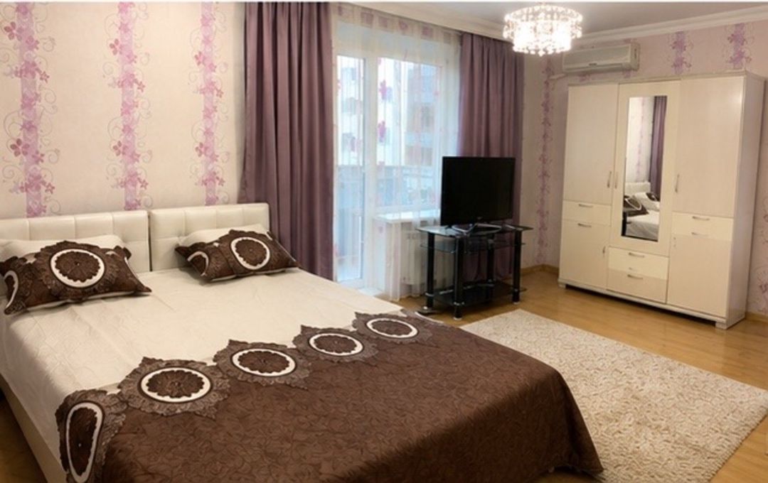 İcarəyə verilir 2 otaqlı köhnə tikili 83 m² — Mənzil, Bakı (2)
