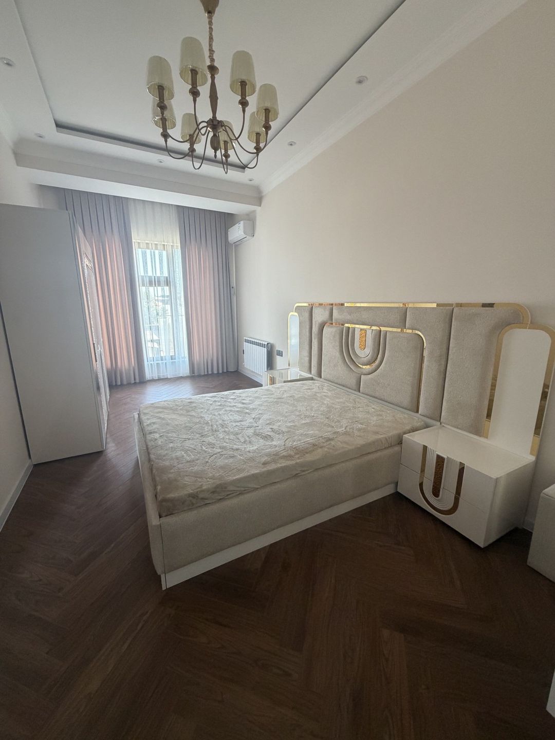 İcarəyə verilir 4 otaqlı yeni tikili 175 m² — Mənzil, Bakı (10)