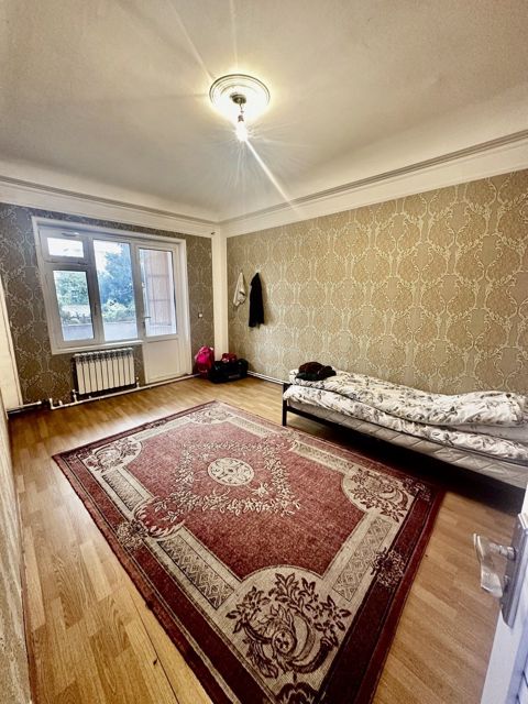 3-otaqlı mənzil, Neftçilər m., 72 m² — Bakı