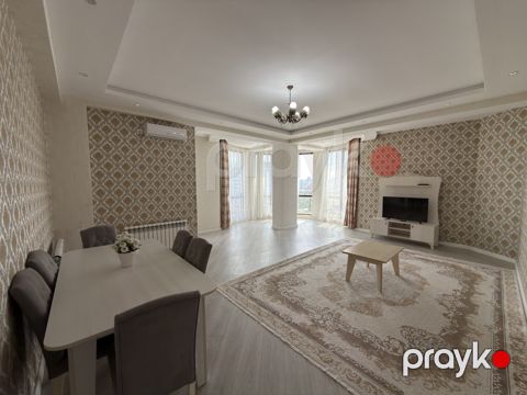 İcarəyə verilir 3 otaqlı yeni tikili 150 m²
