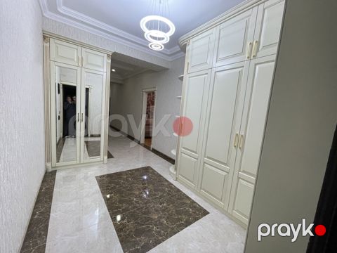 İcarəyə verilir 3 otaqlı yeni tikili 120 m²