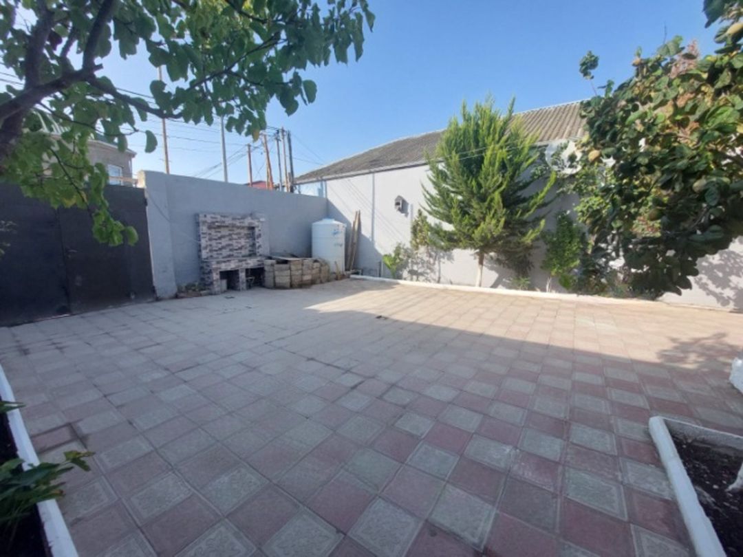 Satılır 3 otaqlı həyət evi/bağ evi 140 m² — Ev, villa, Bakı (2)
