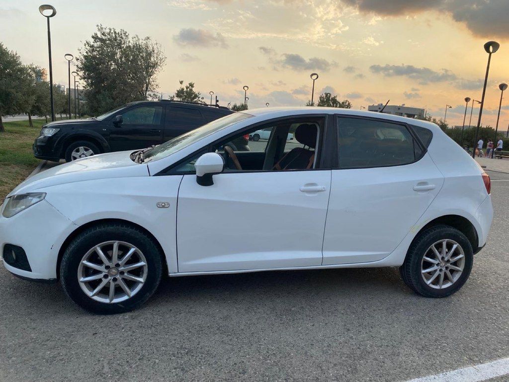 Seat Ibiza, 1.6 L, 2011 il, 256 000 km — Avtomobillər, Bakı (9)