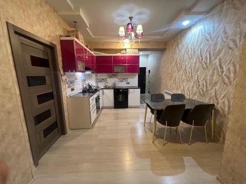 Satılır 2 otaqlı yeni tikili 72 m² — Bakı