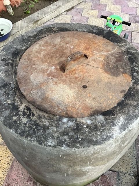 Beton təndir/soba korpusu - Material: qalın, istiliyədavamlı beton — Digah