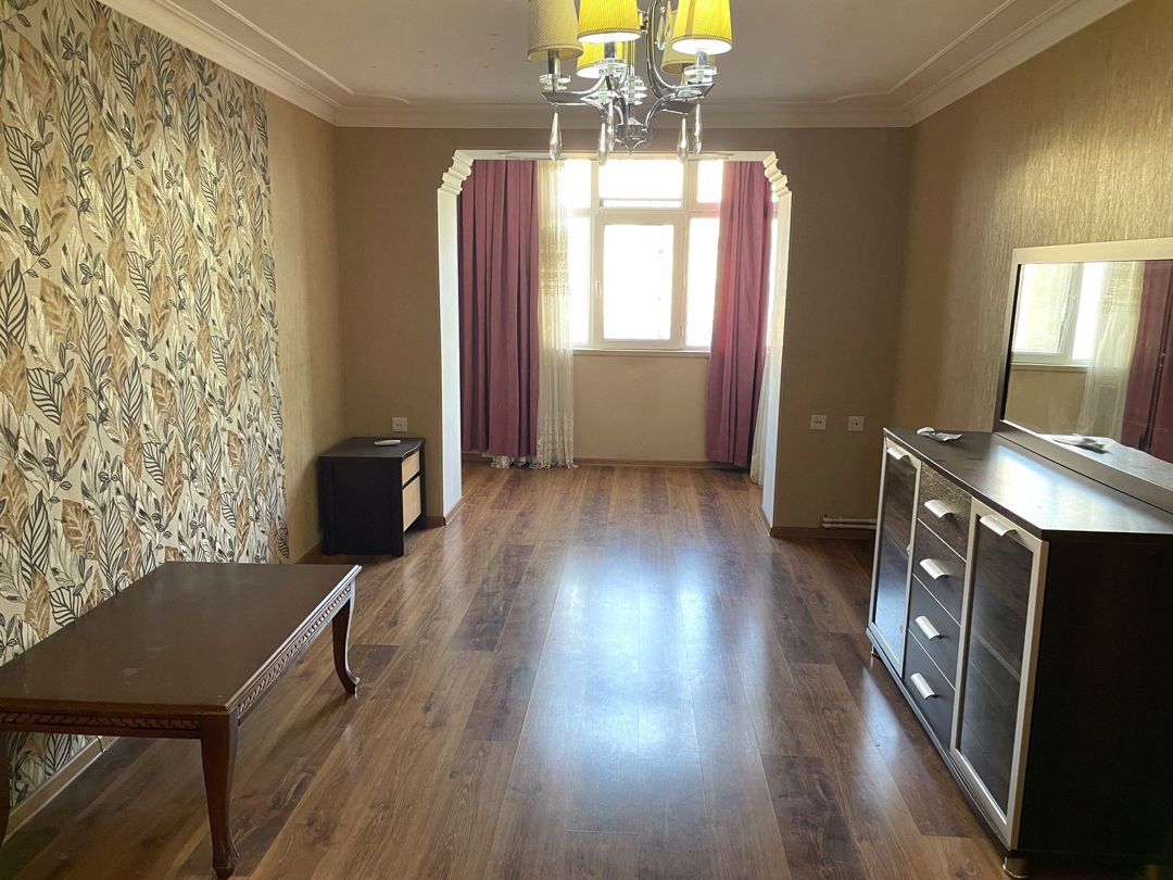İcarəyə verilir 3 otaqlı köhnə tikili 70 m² — Mənzil, Bakı (2)